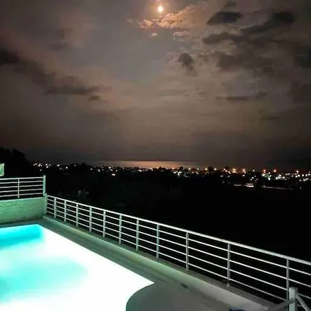 Spacious And Shiny ✻ Private Pool Villa *